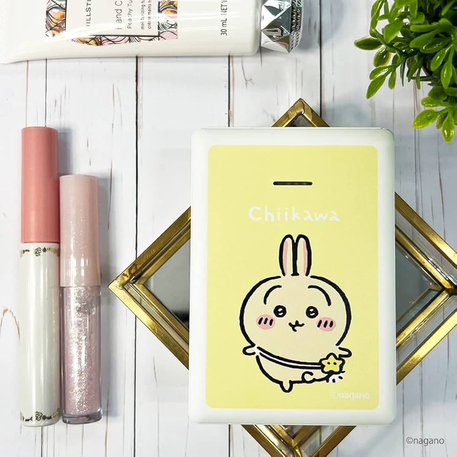 Amazon | ちいかわ モバイルバッテリー 5000mAh ちいかわ SQ